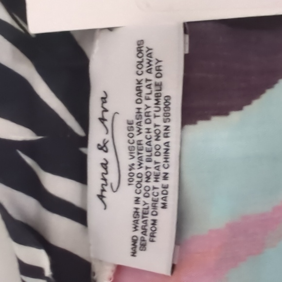 NWT Anna & Ava Abstract Long Kimono One Size - Picture 7 of 7